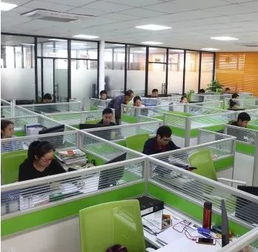 智能智造新體驗(yàn) 樺樺數(shù)控?cái)y手經(jīng)銷商共探國內(nèi)貿(mào)易代理新篇章