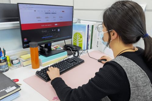 第一分局線上線下協(xié)同發(fā)力 實(shí)現(xiàn)互聯(lián)網(wǎng)藥品信息服務(wù)資格證書(shū)零時(shí)差核查